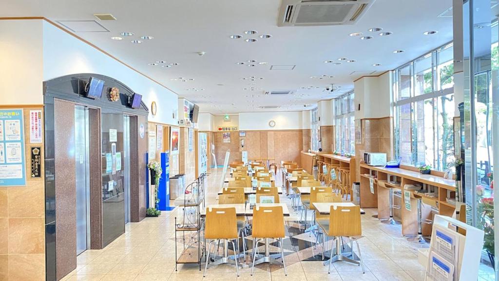 Toyoko Inn Matsuyama Ichibancho