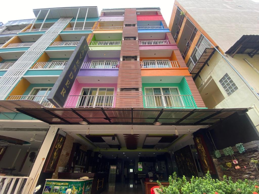 Lavender Hotel