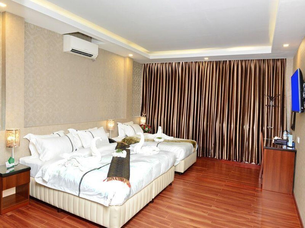 8Day Hotel