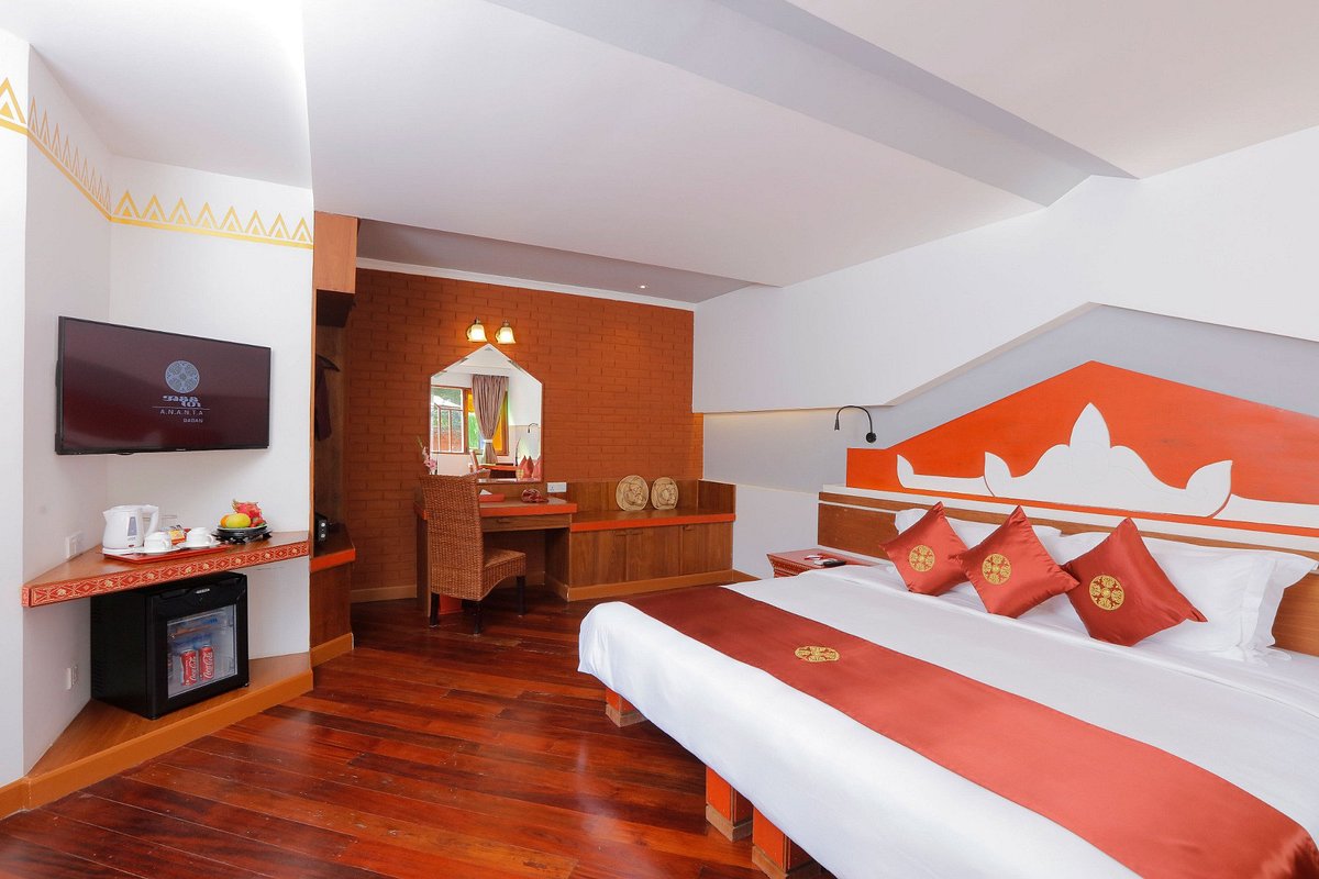 Ananta Bagan Hotel