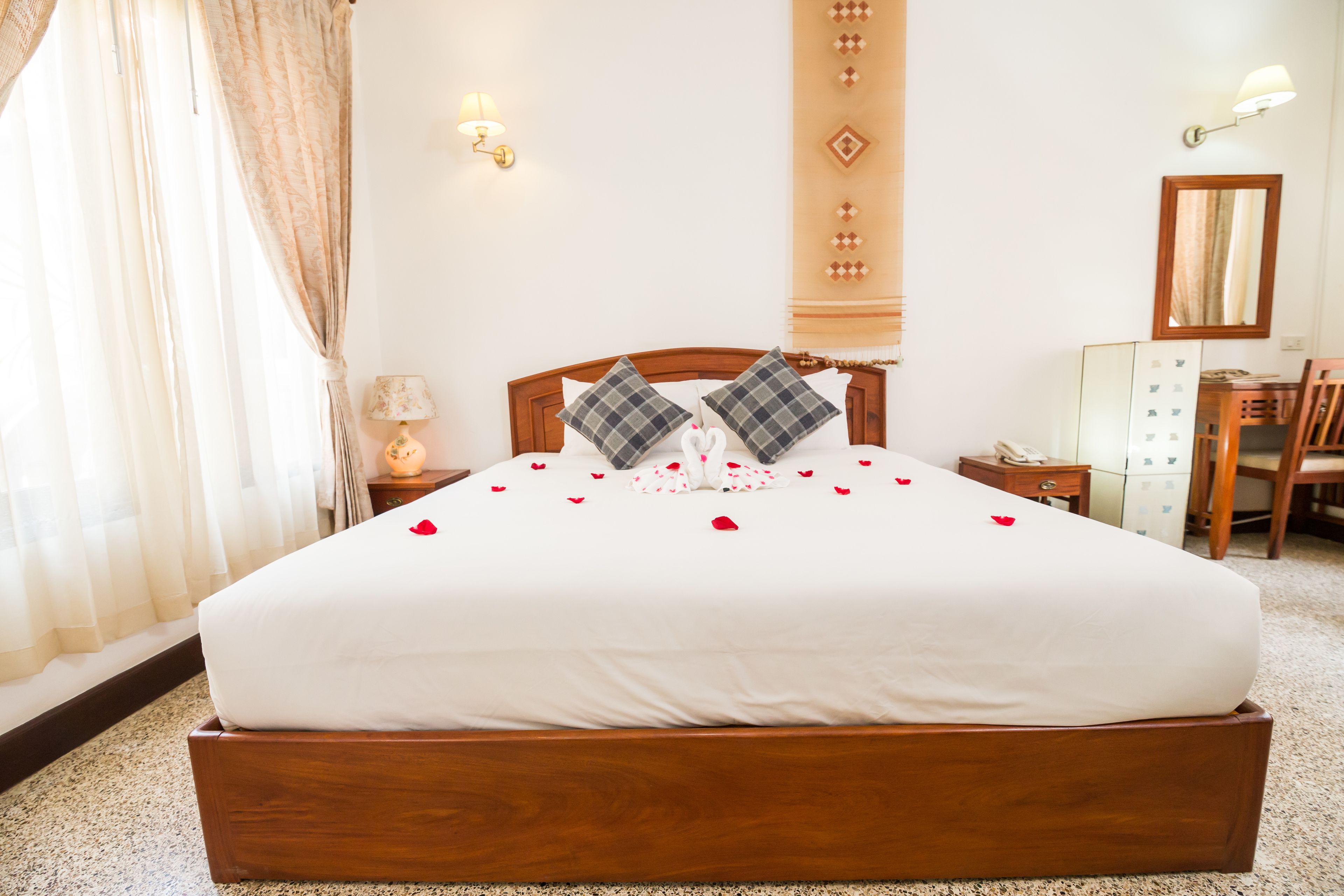 Ang Thong Hotel