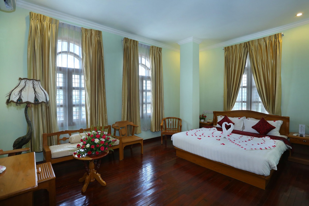 Hotel Dingar