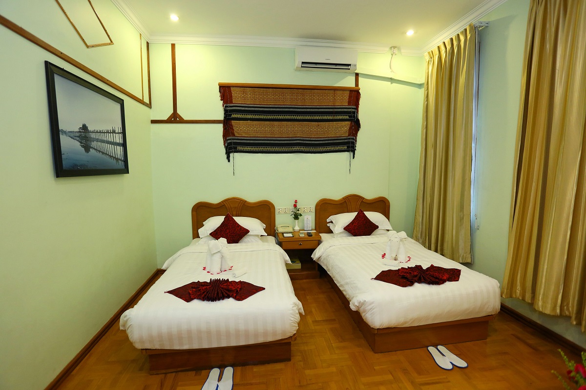 Hotel Dingar