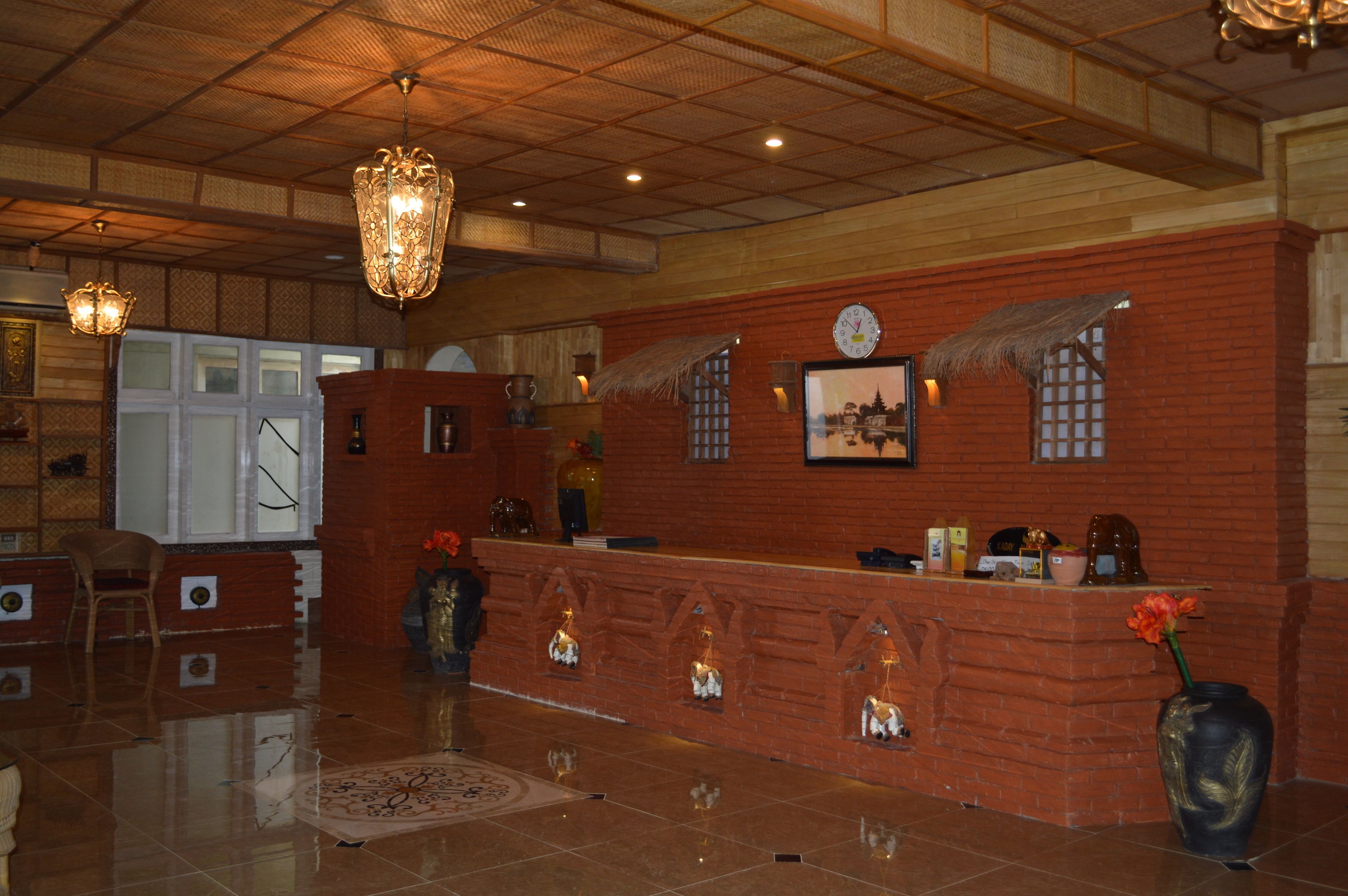 Kaday Aung Hotel