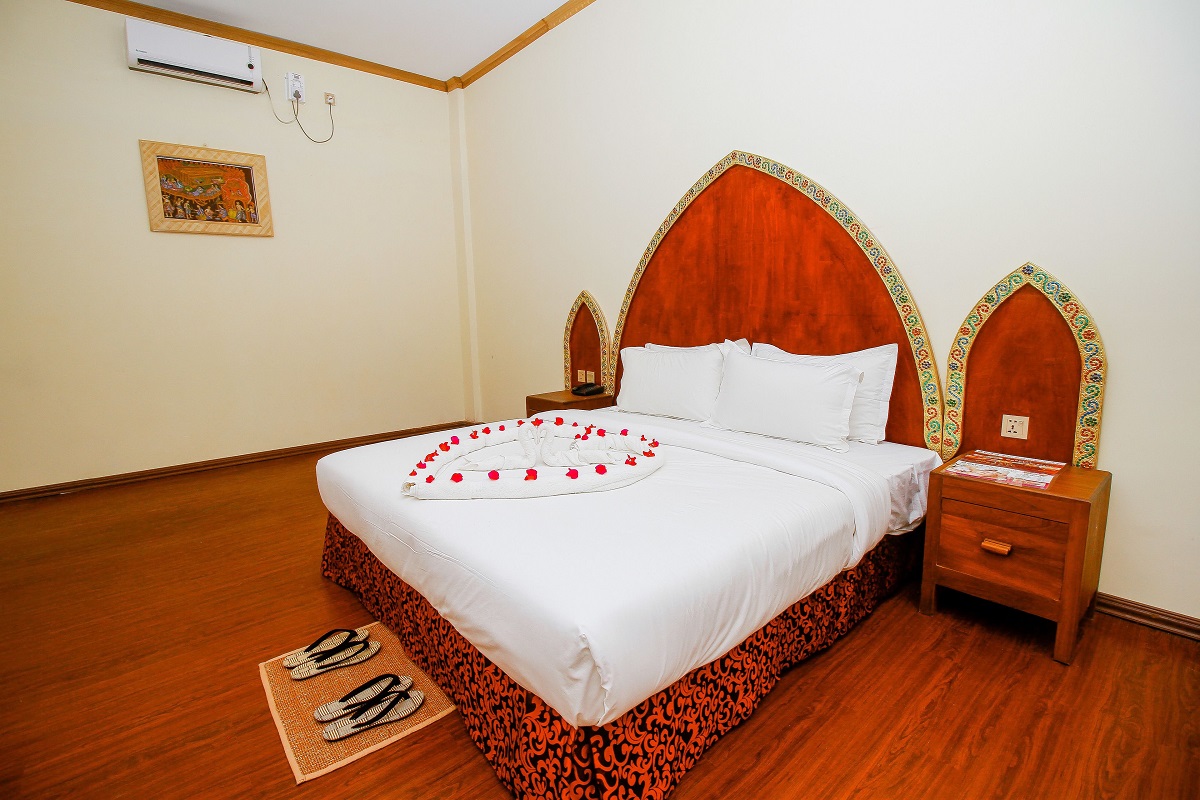 Royal Emerald River View Resort
