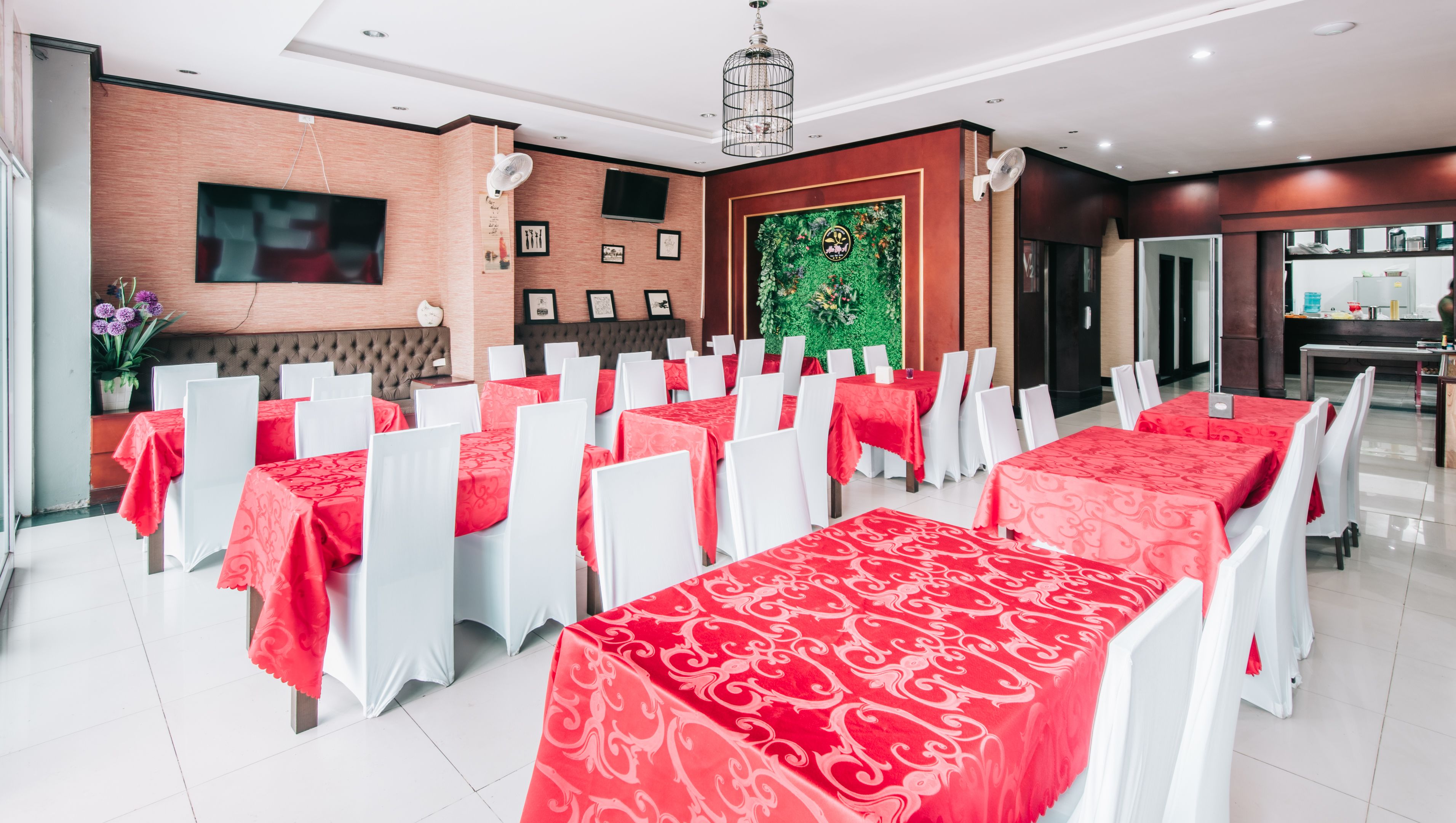V Hotel Vientiane