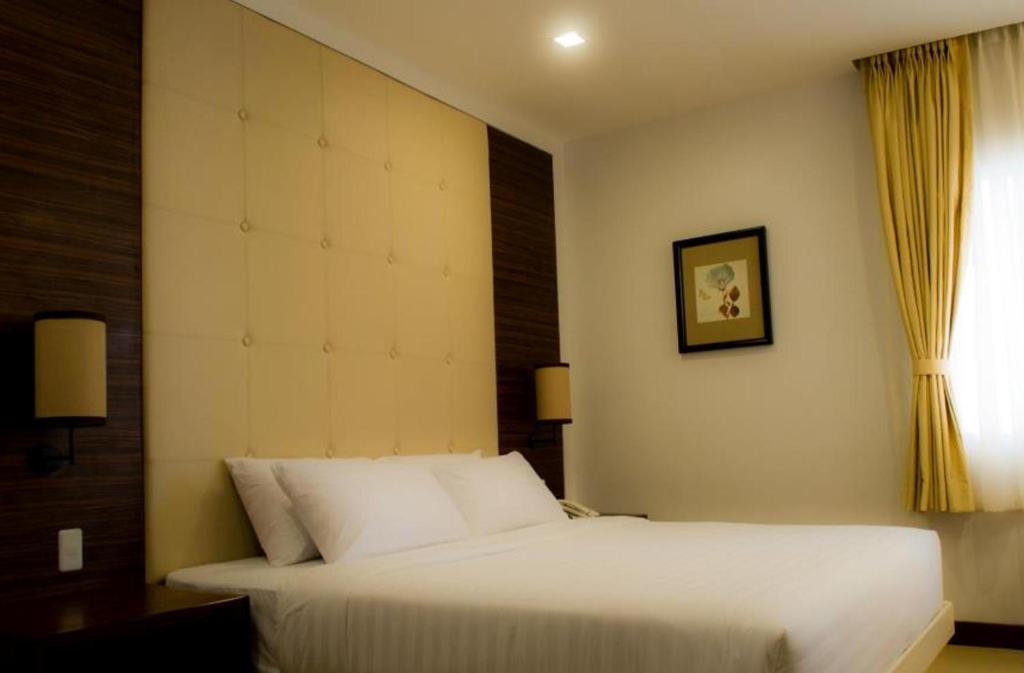 D'Hotel & Suites