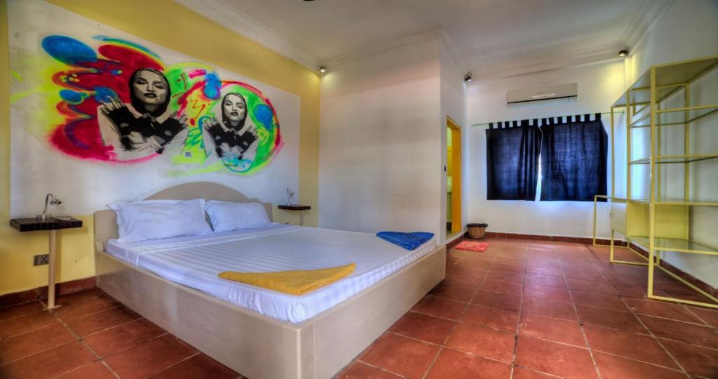Funky Flashpacker Hostel - Adults Only