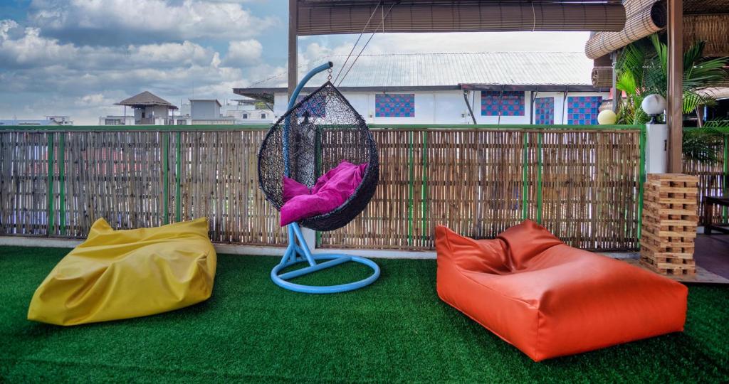 Funky Flashpacker Hostel - Adults Only