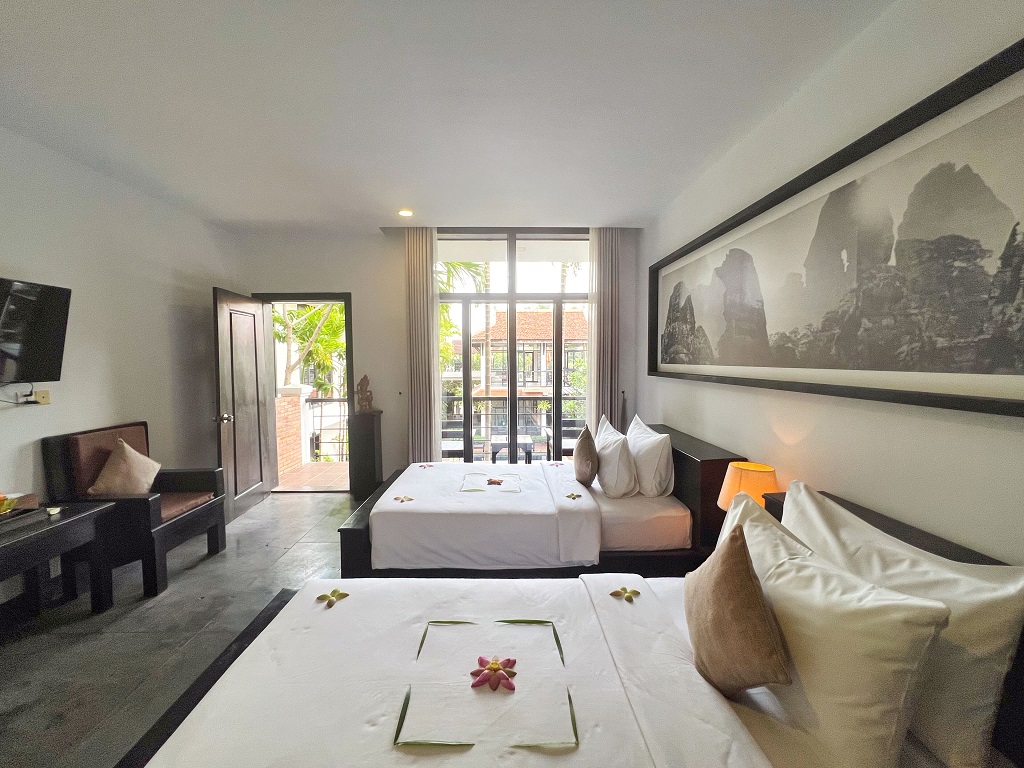 La Rose Blanche Boutique