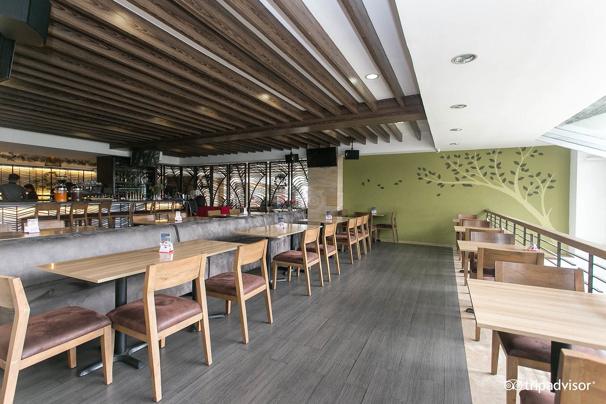 Newtown Plaza Hotel