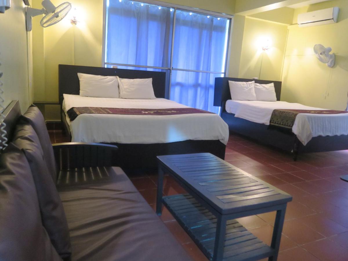 River Dolphin Hotel