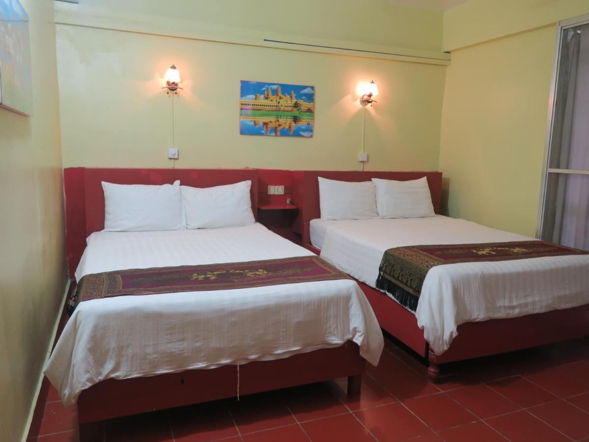 River Dolphin Hotel