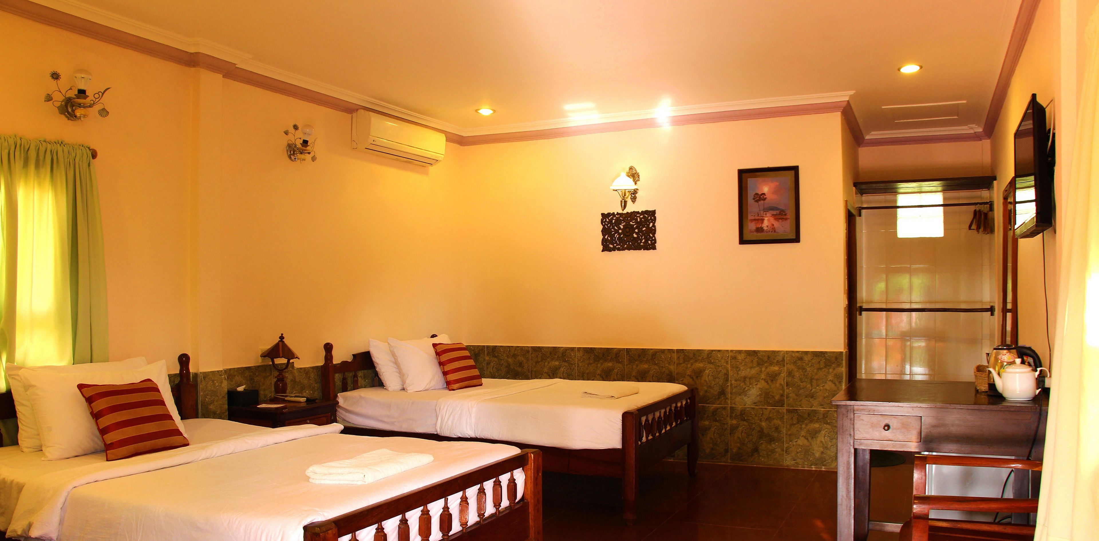 VANNA Hill Resort