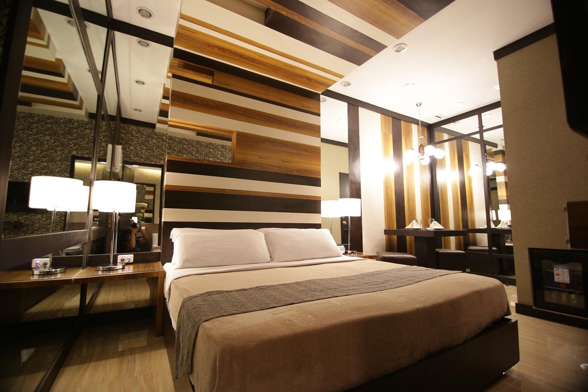 Victoria Court North EDSA Motorist Lodge (Quarantine Hotel)
