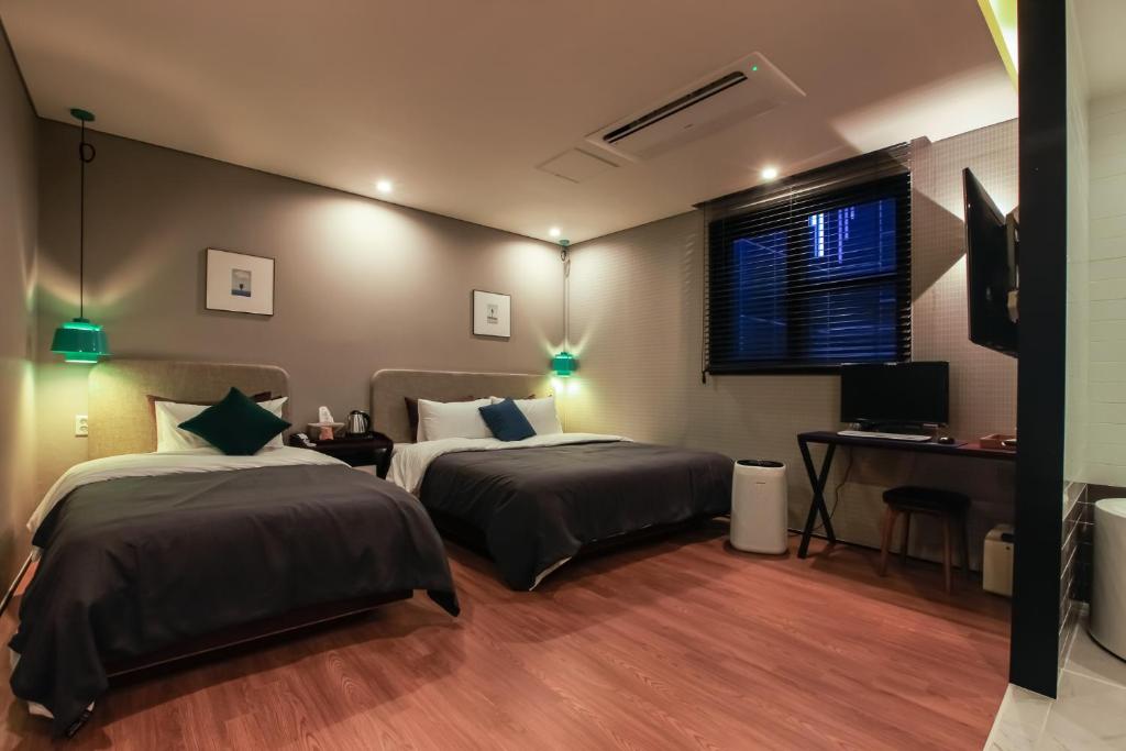 Brown Dot Hotel Yangjeong