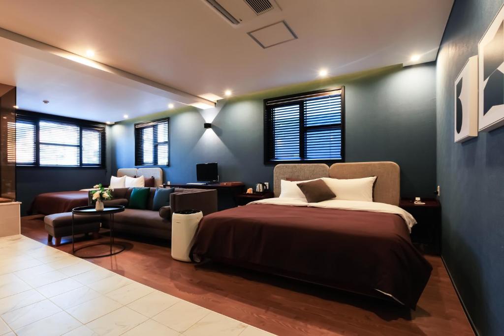 Brown Dot Hotel Yangjeong