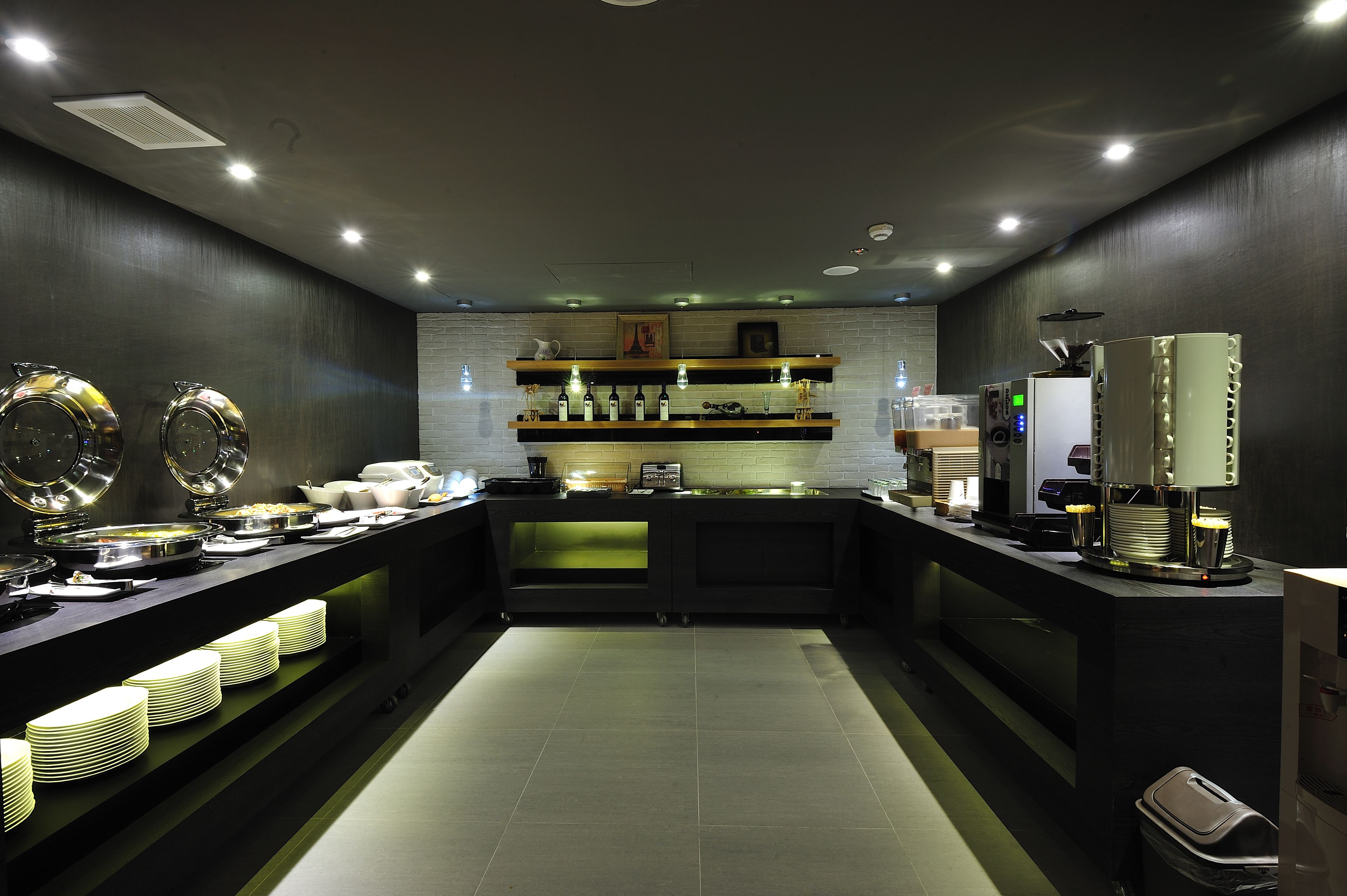 Forward Suites II