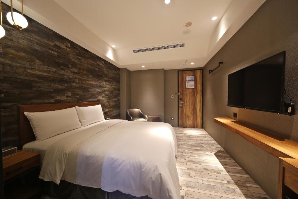 Micro Hotel