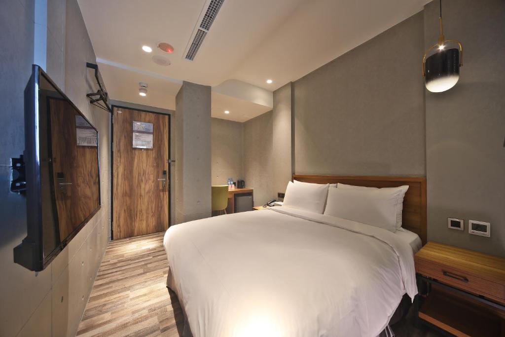 Micro Hotel
