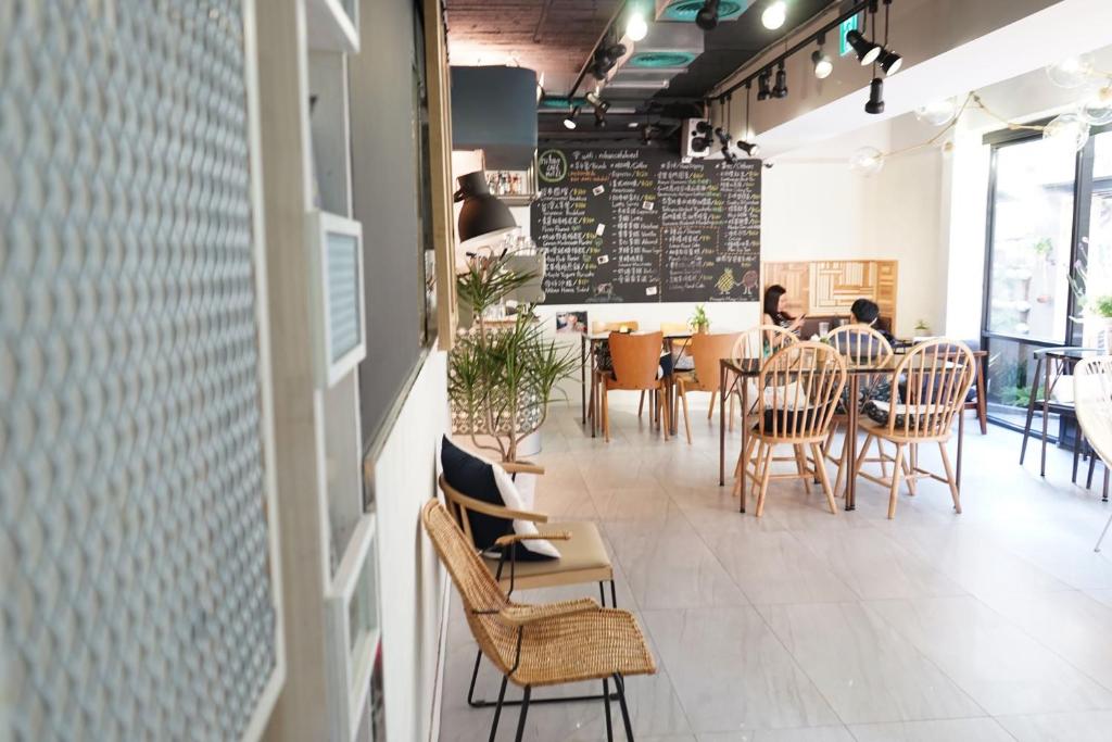 Nihao Cafe Hotel
