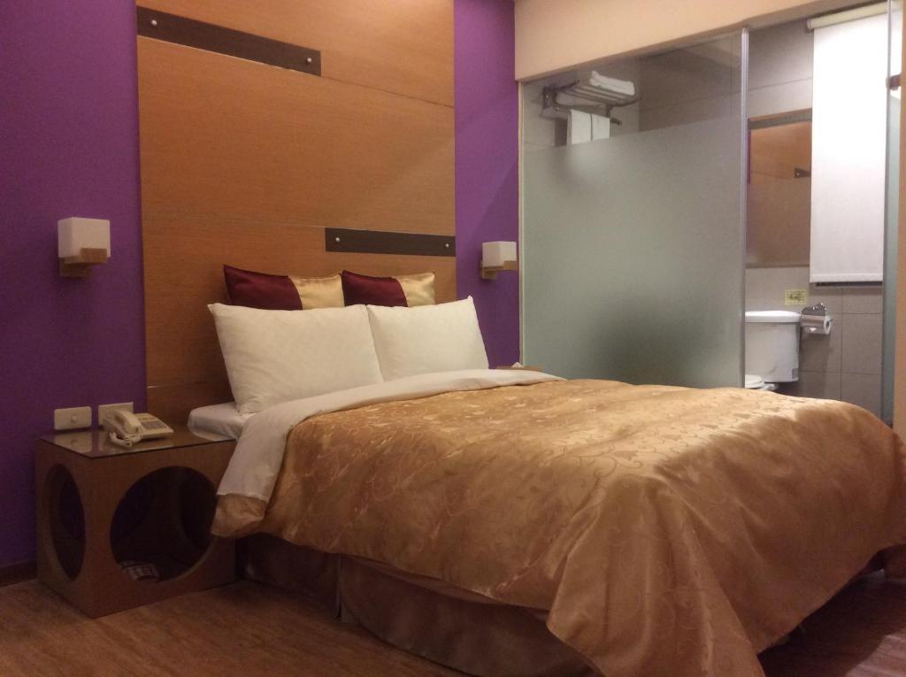 Purple Garden Hotel