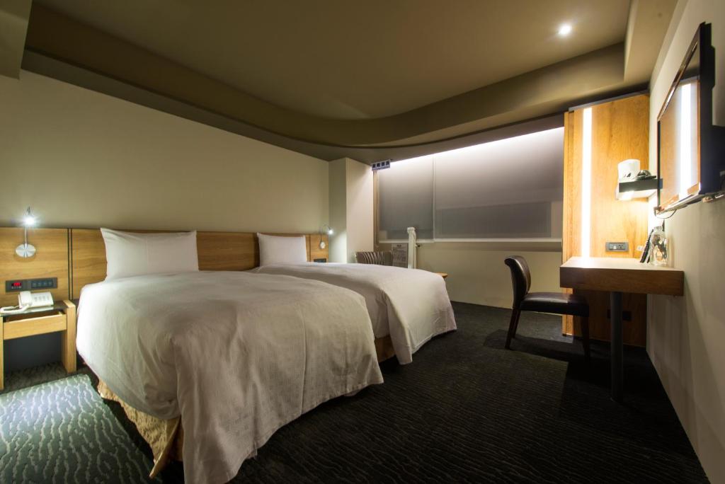 Simple Plus Hotel