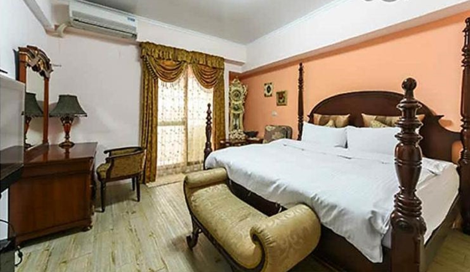 Gwawa Hotel
