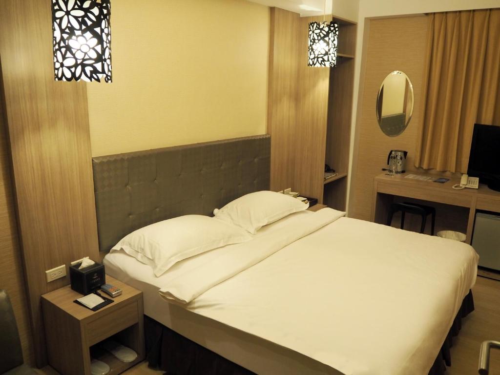 The Riverside Hotel Hengchun