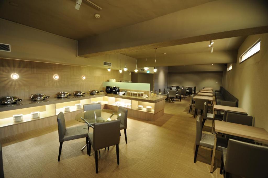 The Riverside Hotel Hengchun