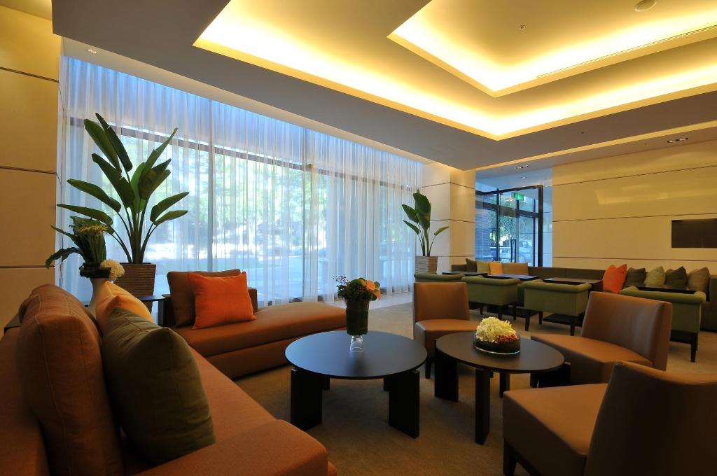 Zenda Suites