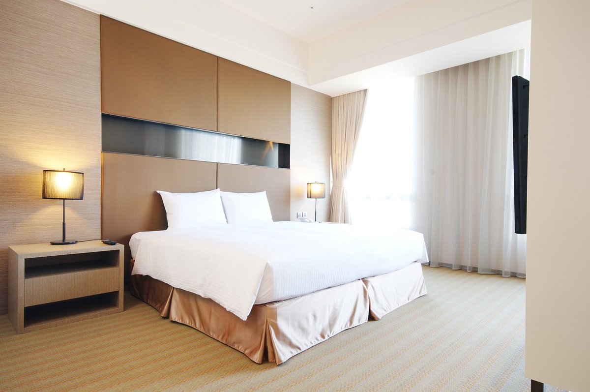 Zenda Suites