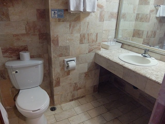Holiday Saipan Hotel