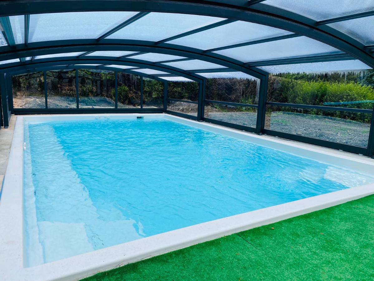 Logis Hotel Spa Le Roc Au Chien