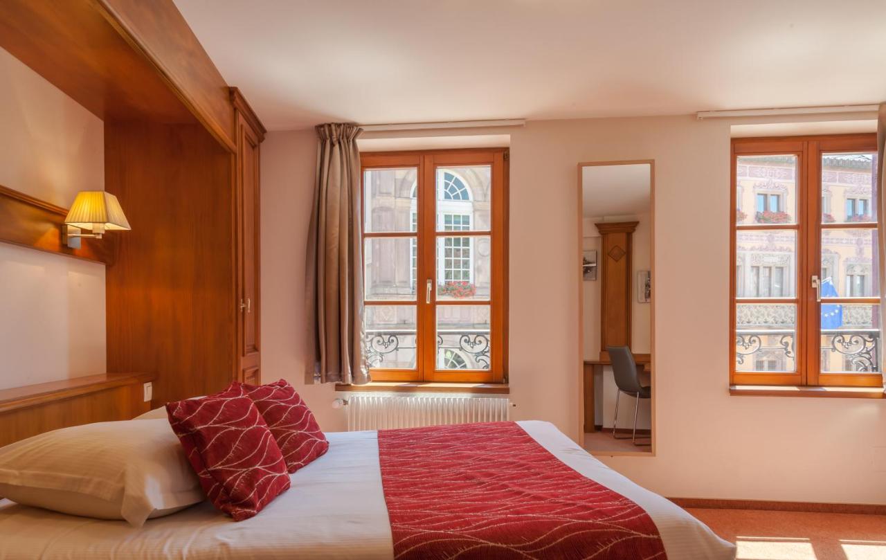 Logis Hotel De La Cloche