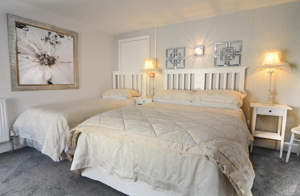 Clifton Villa