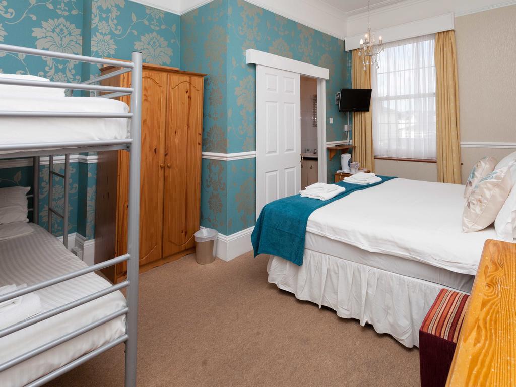 The Belmont - Guest House