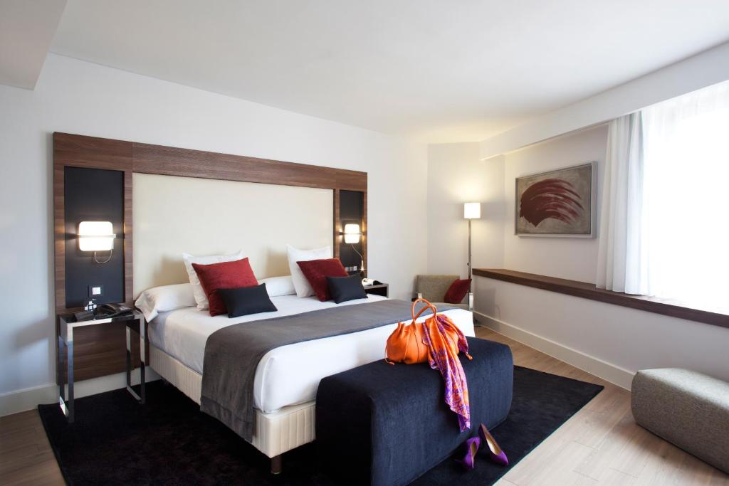 Princesa Plaza Hotel (Formerly Courtyard)