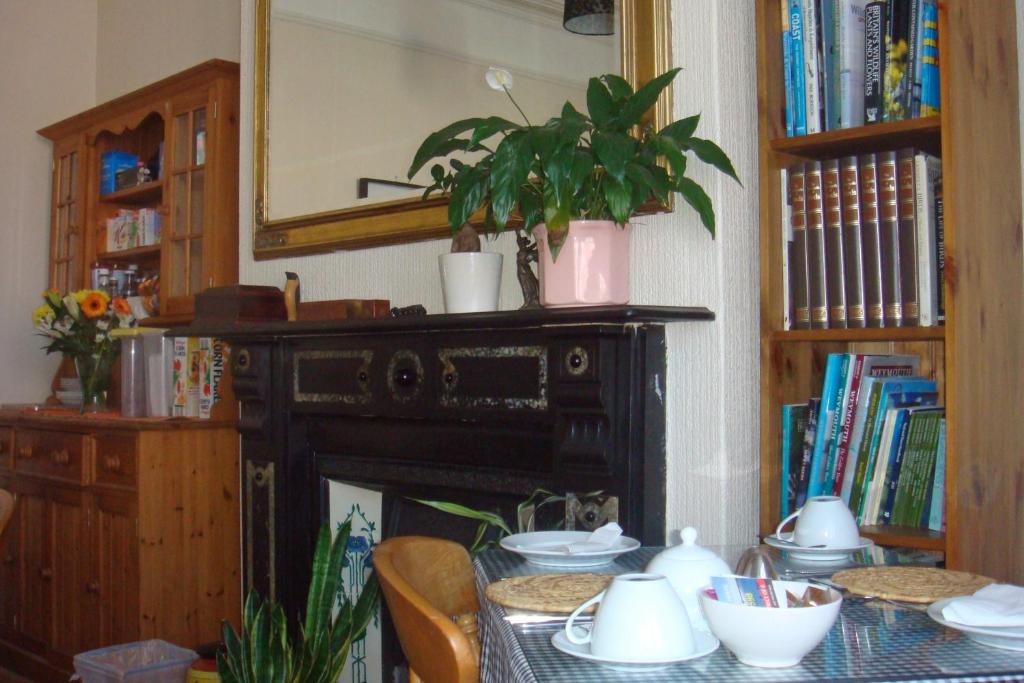 Harlequin Guest House