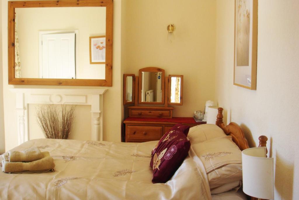 Harlequin Guest House