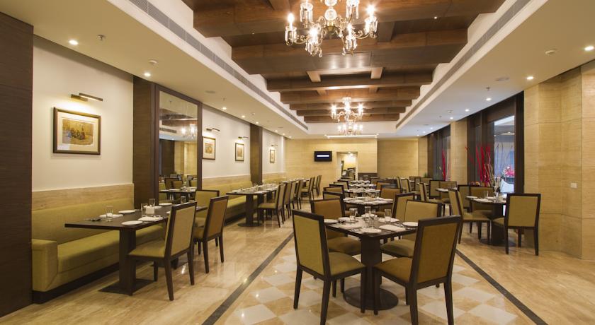 Leisure Inn Grand Chanakya