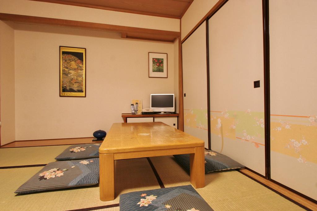 Sakura Hotel Ikebukuro - Hostel