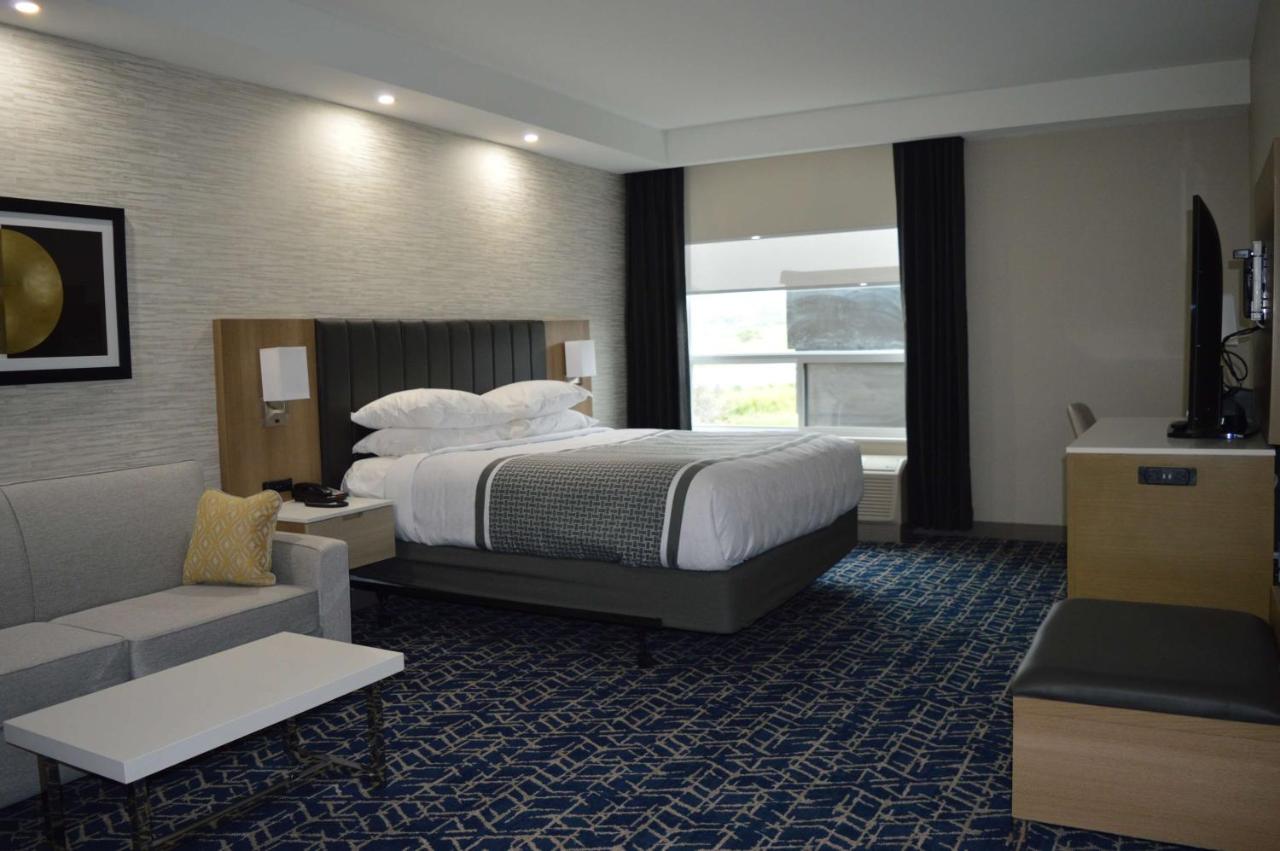 Best Western Premier Route 97 Vernon Vernon