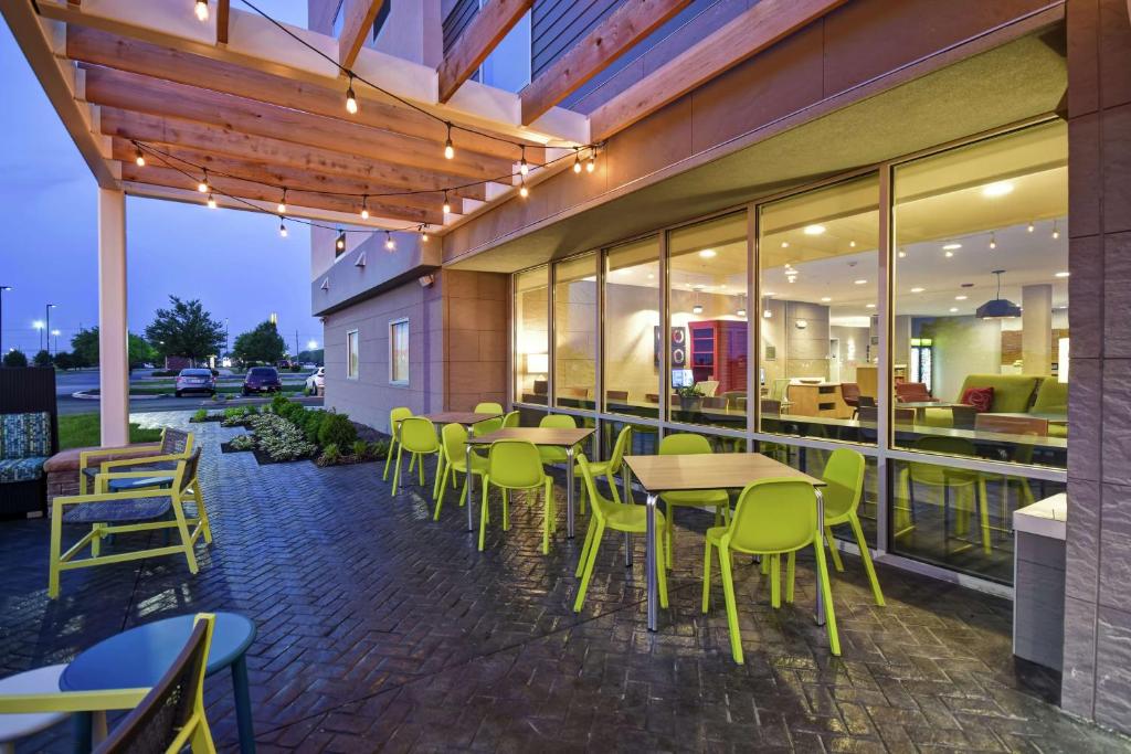 Home2 Suites by Hilton Terre Haute