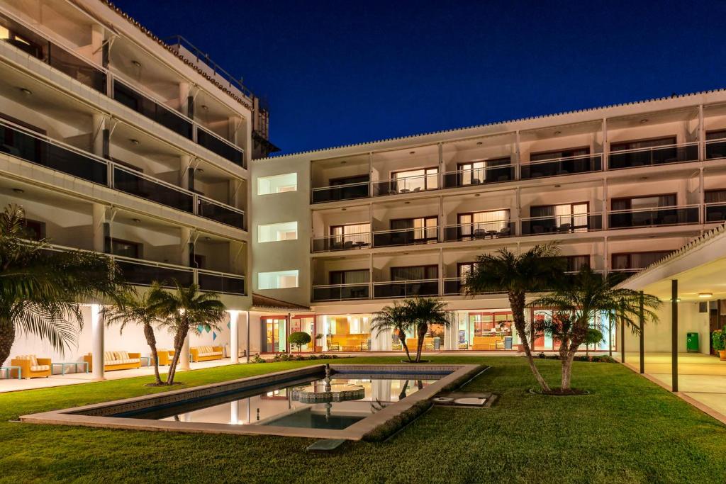 Parador De Nerja