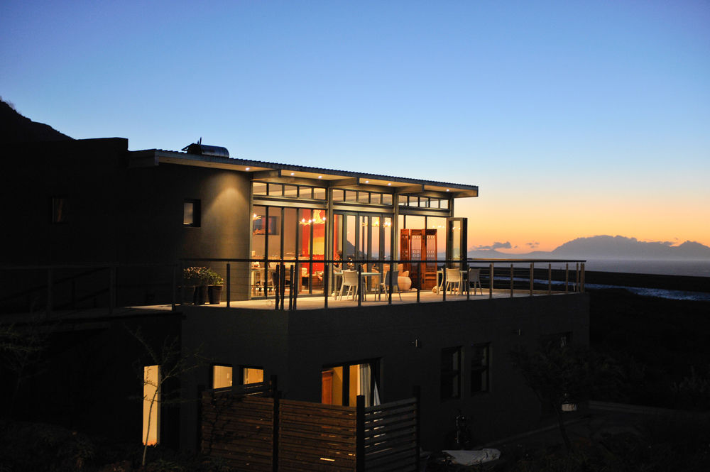 Colourful Manor Luxury Lodge