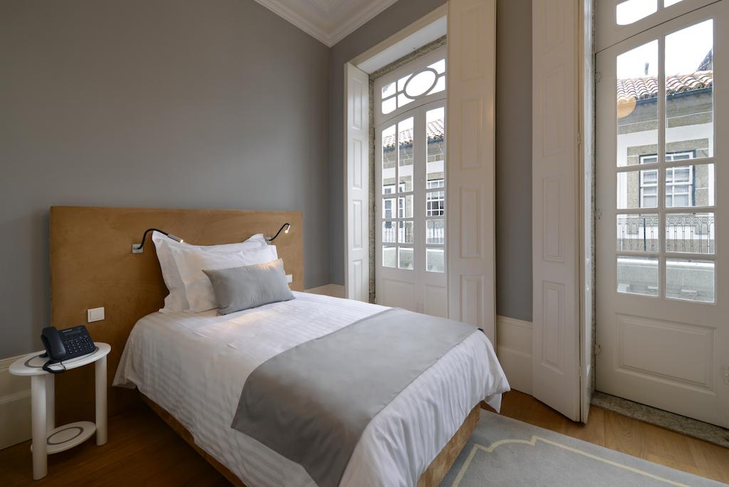 EMAJ Guimaraes Boutique Hotel