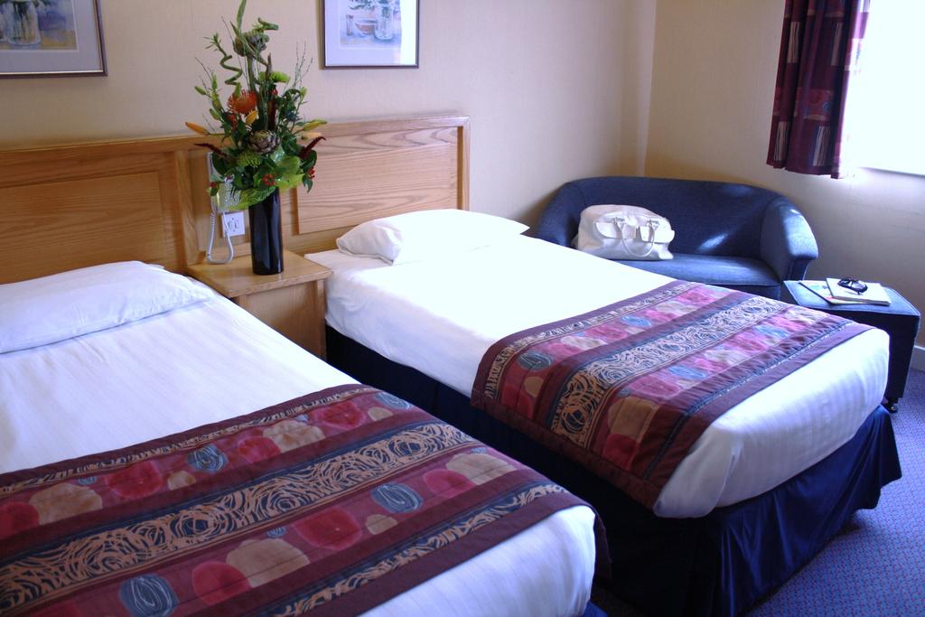 Hallmark Inn Derby