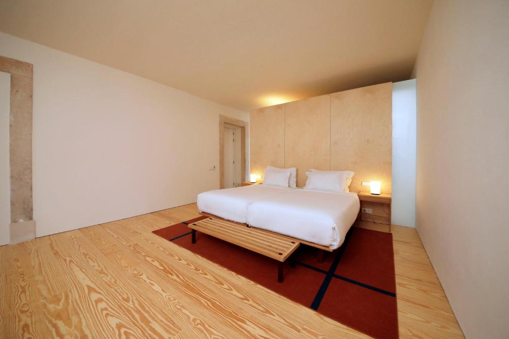 Montebelo Mosteiro de Alcobaca Historic Hotel