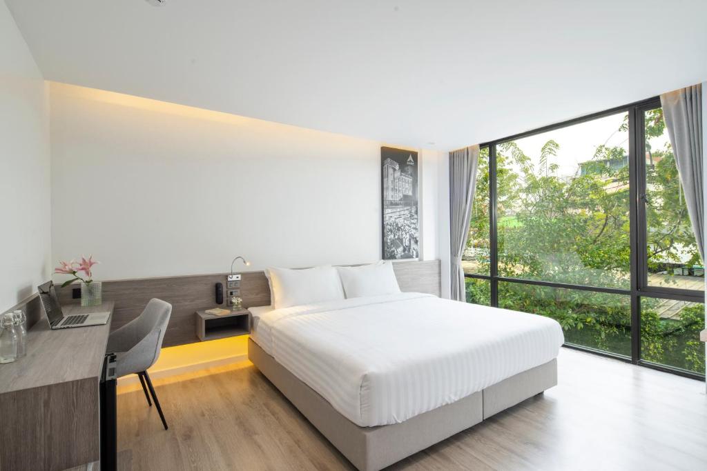 Amarin Hotel Rama 8
